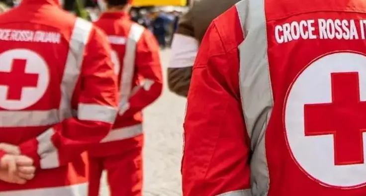 Equipaggio della Croce Rossa aggredito a Bolzano