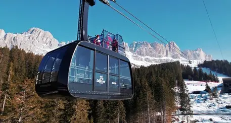 Al via la funivia panoramica (delle polemiche) Tires-Catinaccio