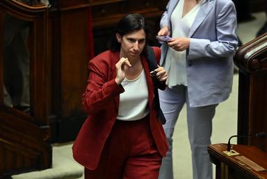 Schlein, sospendere Schengen boomerang clamoroso per Meloni