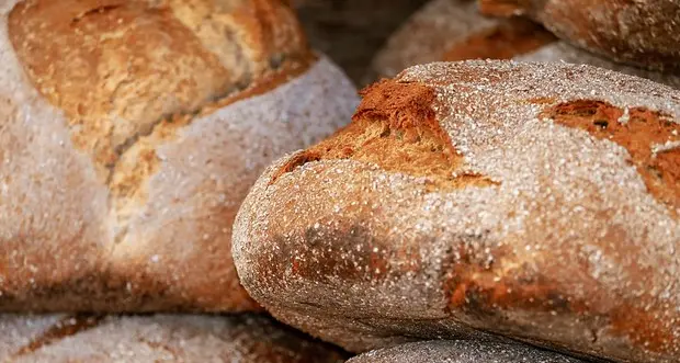 Pane, costi alle stelle: a Bolzano fino a 6 euro al chilo