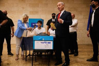 Primarie Likud, con scrutinio oltre 90% schede, almeno 5 ministri a rischio rielezione
