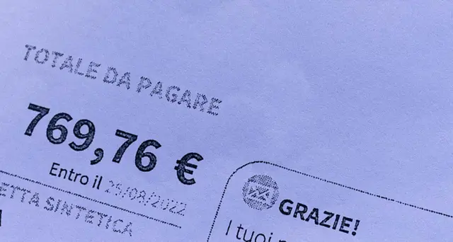 Bollette: contro società energia scatta denuncia in Procura