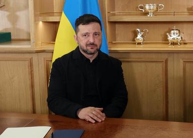 Zelensky in missione in Serbia, 'colloqui con Vucic e Macut'