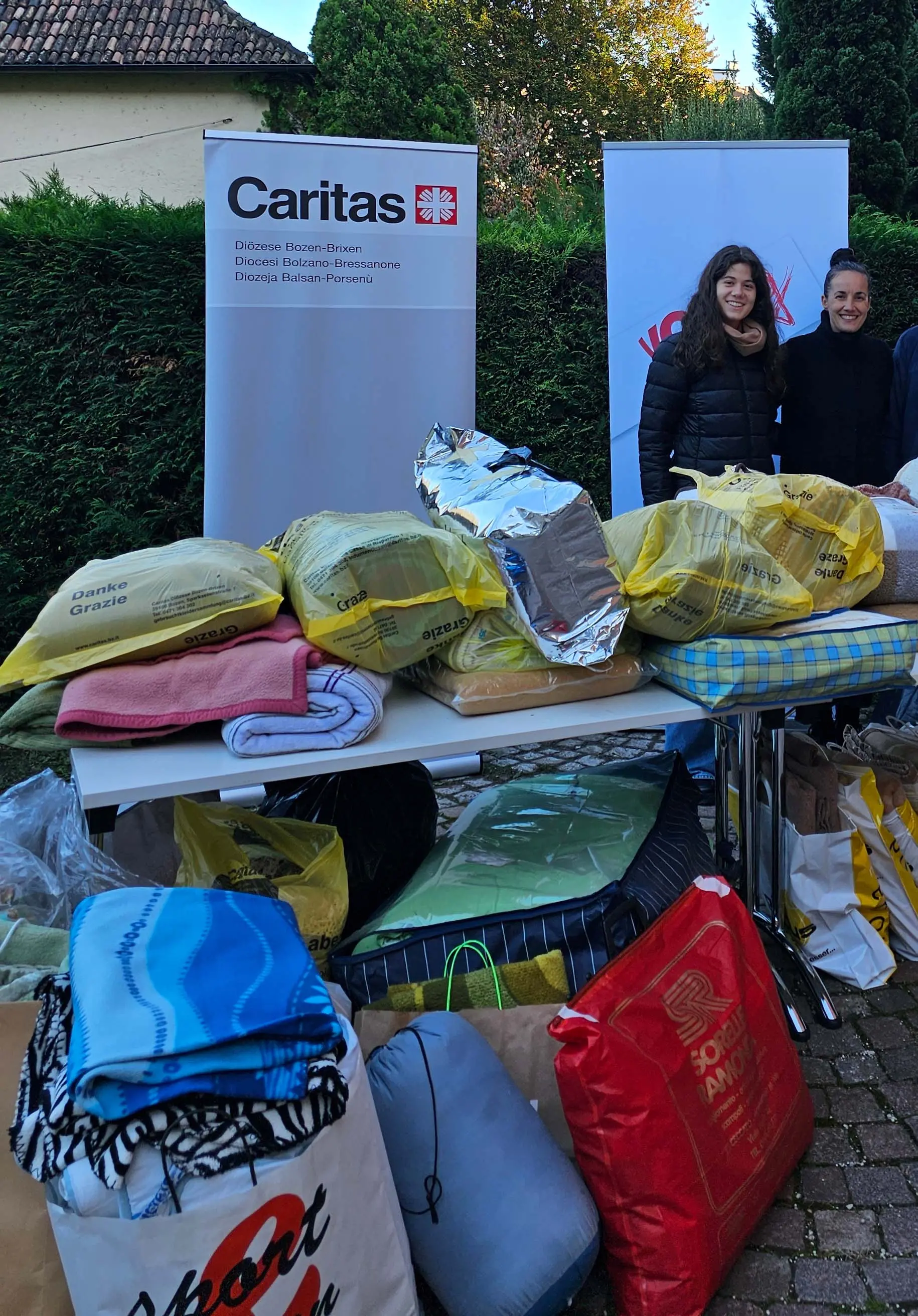Senzatetto, Caritas aiuta oltre mille persone. E ora parte la raccolta di coperte e sacchi a pelo