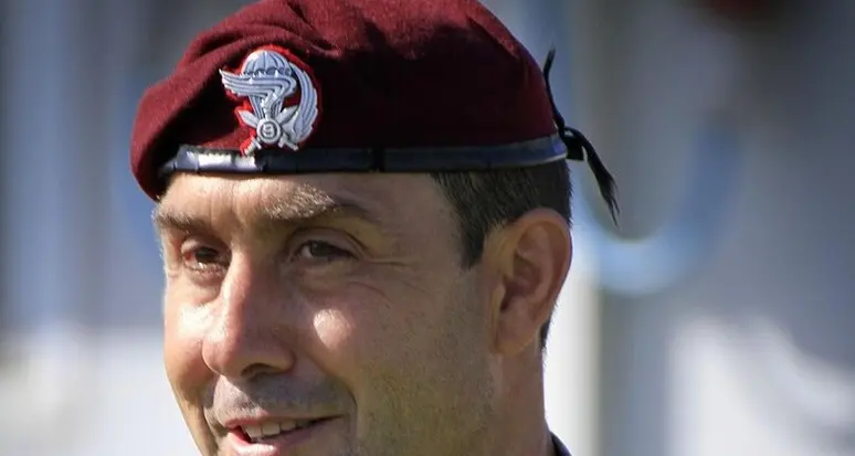 Il generale contro i gay. L'Esercito: «Prendiamo le distanze»
