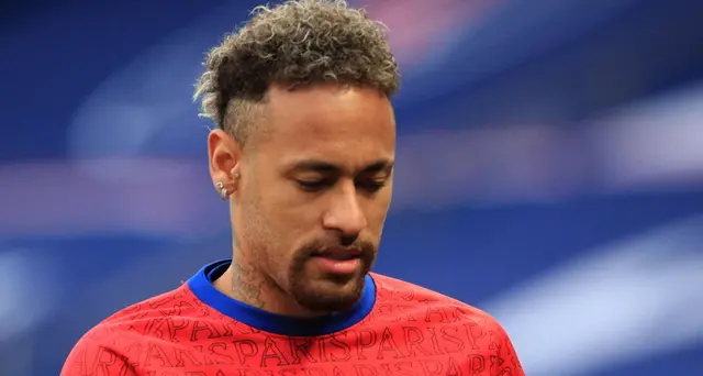 Calcio, Nike: rottura con Neymar dopo accuse abusi sessuali