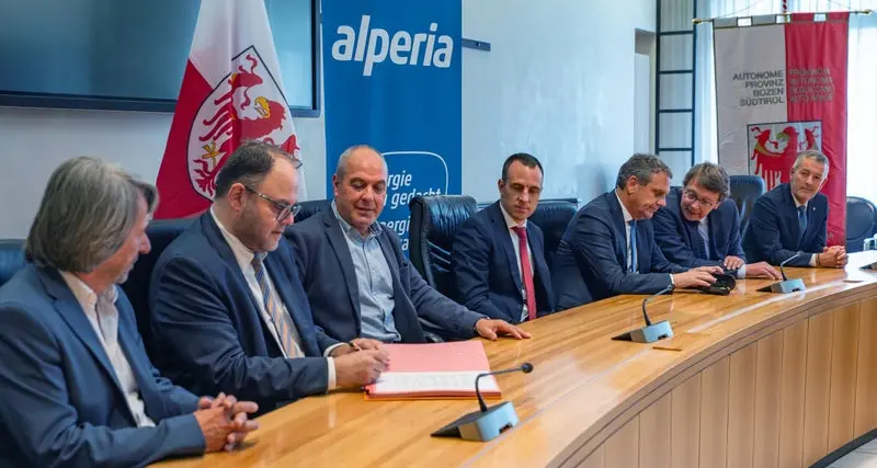 Accordo Provincia-Alperia: energia gratis per 7 ospedali dell’Alto Adige