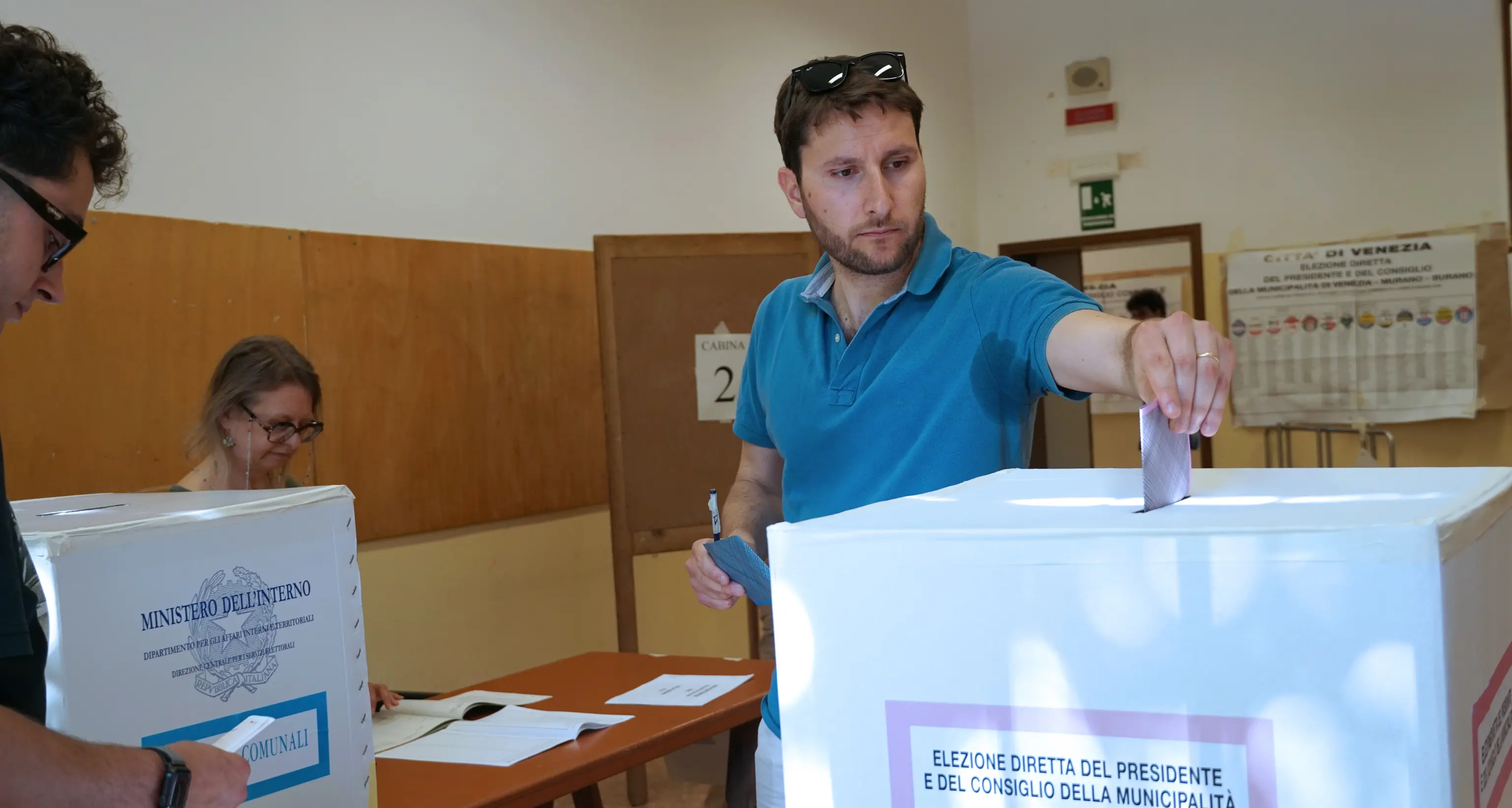Ballottaggi:alle12 affluenza su base nazionale 13,55%,in calo rispetto primo turno