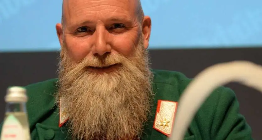 Rap “Mamma Tirol”, si è dimesso il comandate degli Schützen Jürgen Wirth Anderlan
