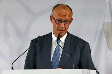 Merz, 'a Kiev perché l'Ucraina ha bisogno di tutto il nostro sostegno'