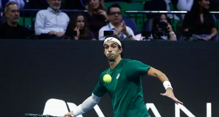 Due italiani tra i migliori otto: Djokovic rinuncia, a Torino arriva Musetti