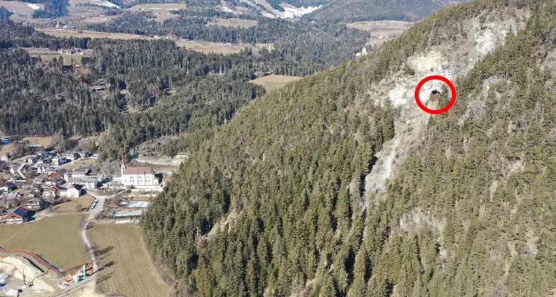 Circonvallazione Chienes, si disbosca per il vallo di protezione contro la caduta massi
