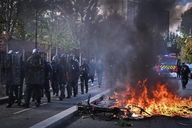 Rivolta studentesca in Francia, 'recensite 900 azioni di protesta in tutto il Paese'