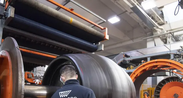 Industria: fatturato novembre +22,2% trainato da energia