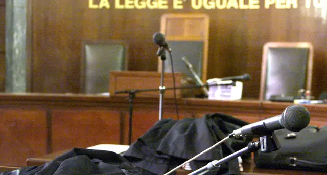 Blue Whale: ragazza condannata a un anno e mezzo