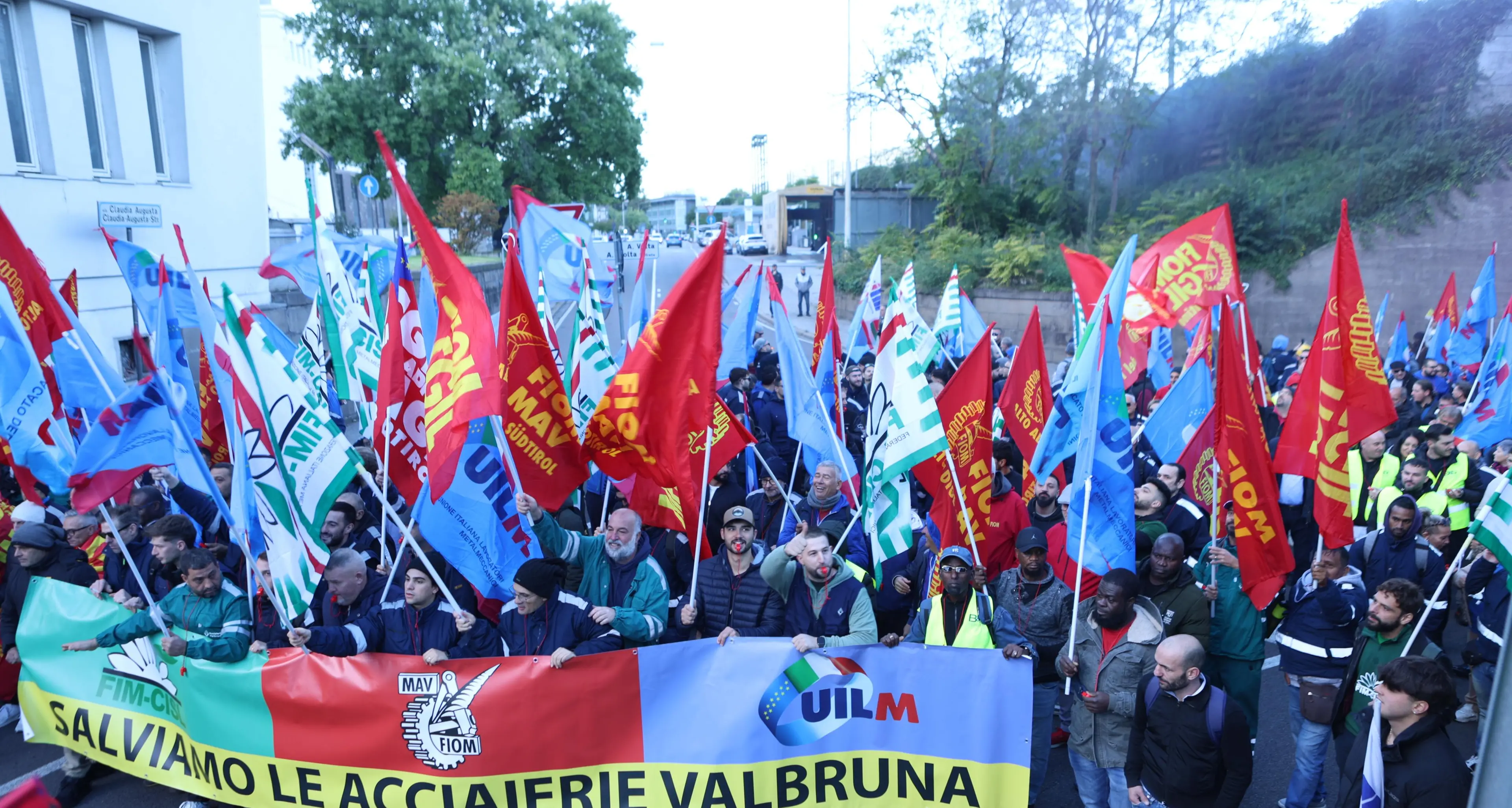 Acciaierie Valbruna, il ministro Urso a Bolzano: vertice per cercare di sbloccare la crisi