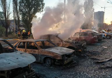 Raid russi nella notte sulla regione di Kiev, almeno 15 morti e circa 20 feriti