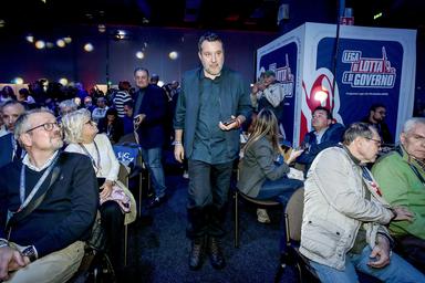 Nasce la segreteria politica Lega, ok per acclamazione a un emendamento allo statuto