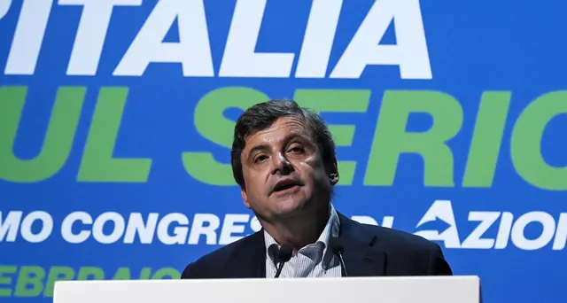 Roma: Calenda, sì a termovalorizzatore, ma città fa schifo