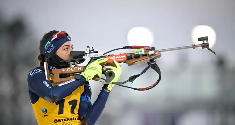 Coppa del Mondo di Biathlon, l’azzurra Lisa Vittozzi trionfa a Oestersund