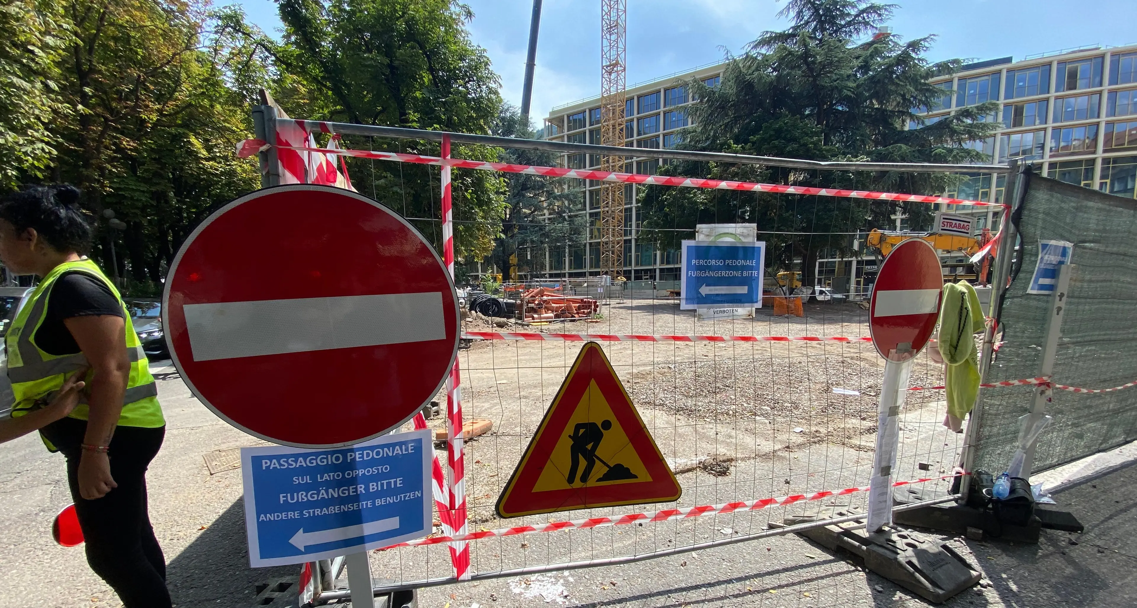 Test con fumo artificiale: domani mattina resterà chiuso il garage di Piazza Walther