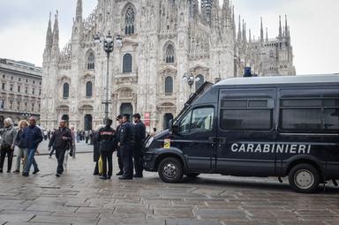 Scontri di piazza, Meloni convoca per domani un vertice sull'ordine pubblico