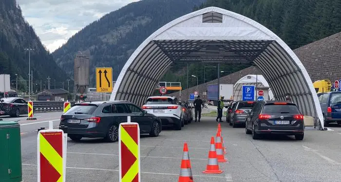 Niente tampone per chi varca il Brennero e rientra in Alto Adige entro 24 ore