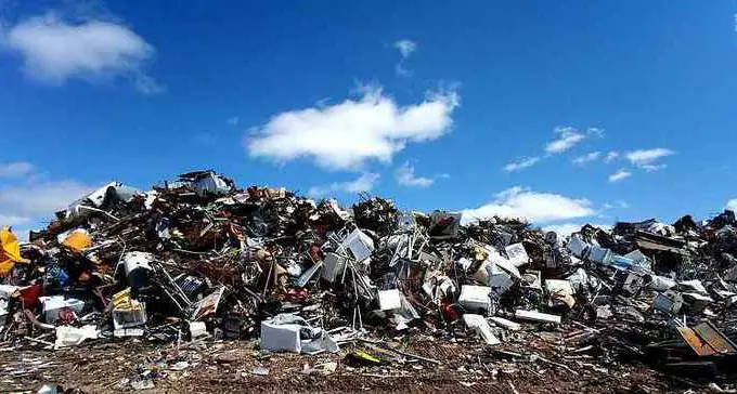All'Eurocamera il caso della discarica contestata di Trento