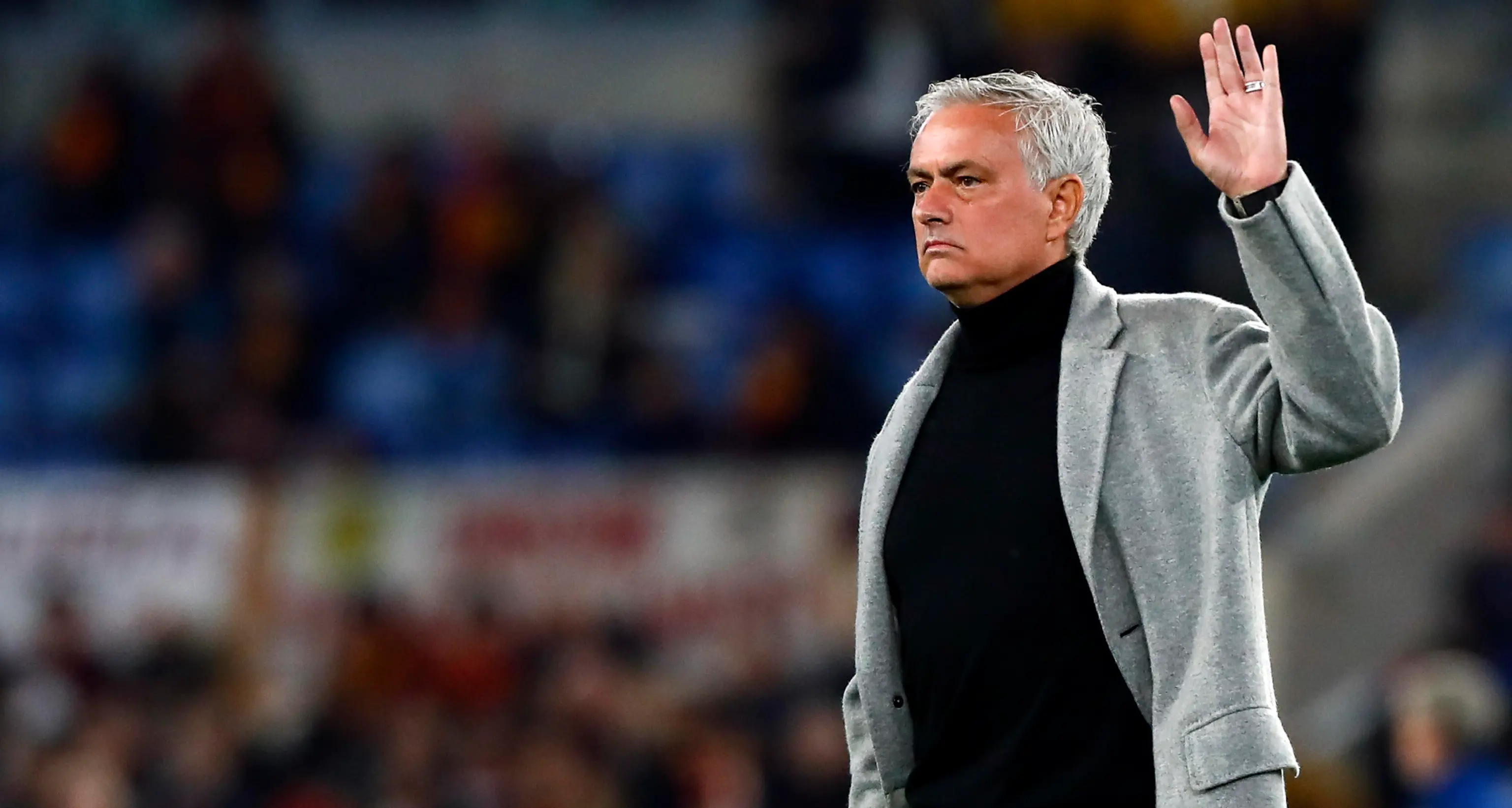 Roma: l'addio sui social di Mourinho 'lacrime ed eternità'
