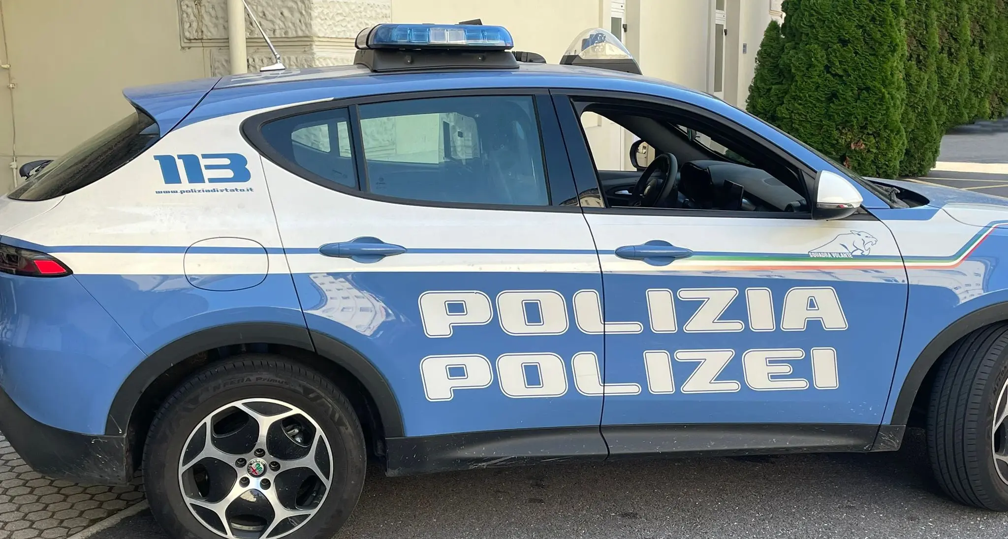 Bolzano, refurtiva per 10 mila euro recuperata grazie al Gp degli AirPods: denunciata una donna bolzanina