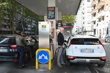 Carburanti ancora in rialzo, diesel si avvicina a 2,5 euro in autostrada