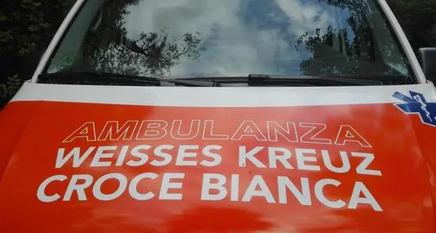 Scooter contro auto, un morto in valle Aurina