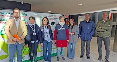 Bottiglie PET, a Merano arriva l’ecocompattatore: sconti Despar