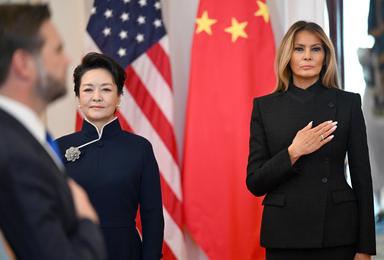 Peng Liyuan a Washington, la Cina punta sul soft power culturale