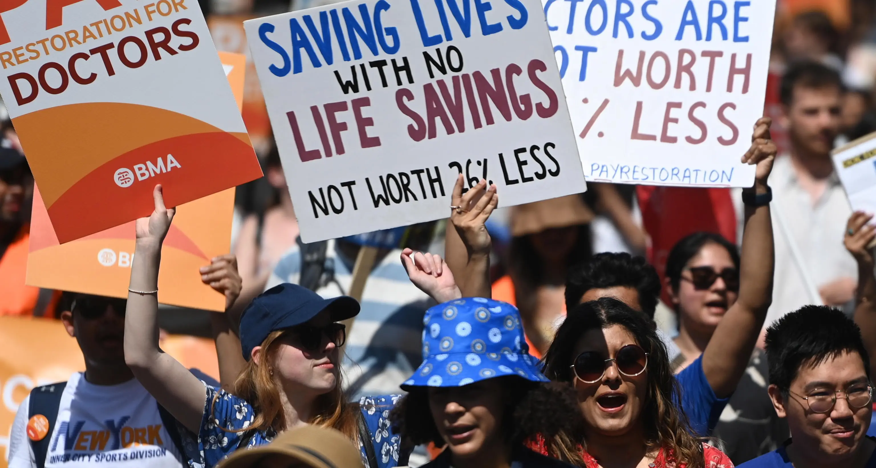 Gb: giovani medici in sciopero, al via nuova protesta record