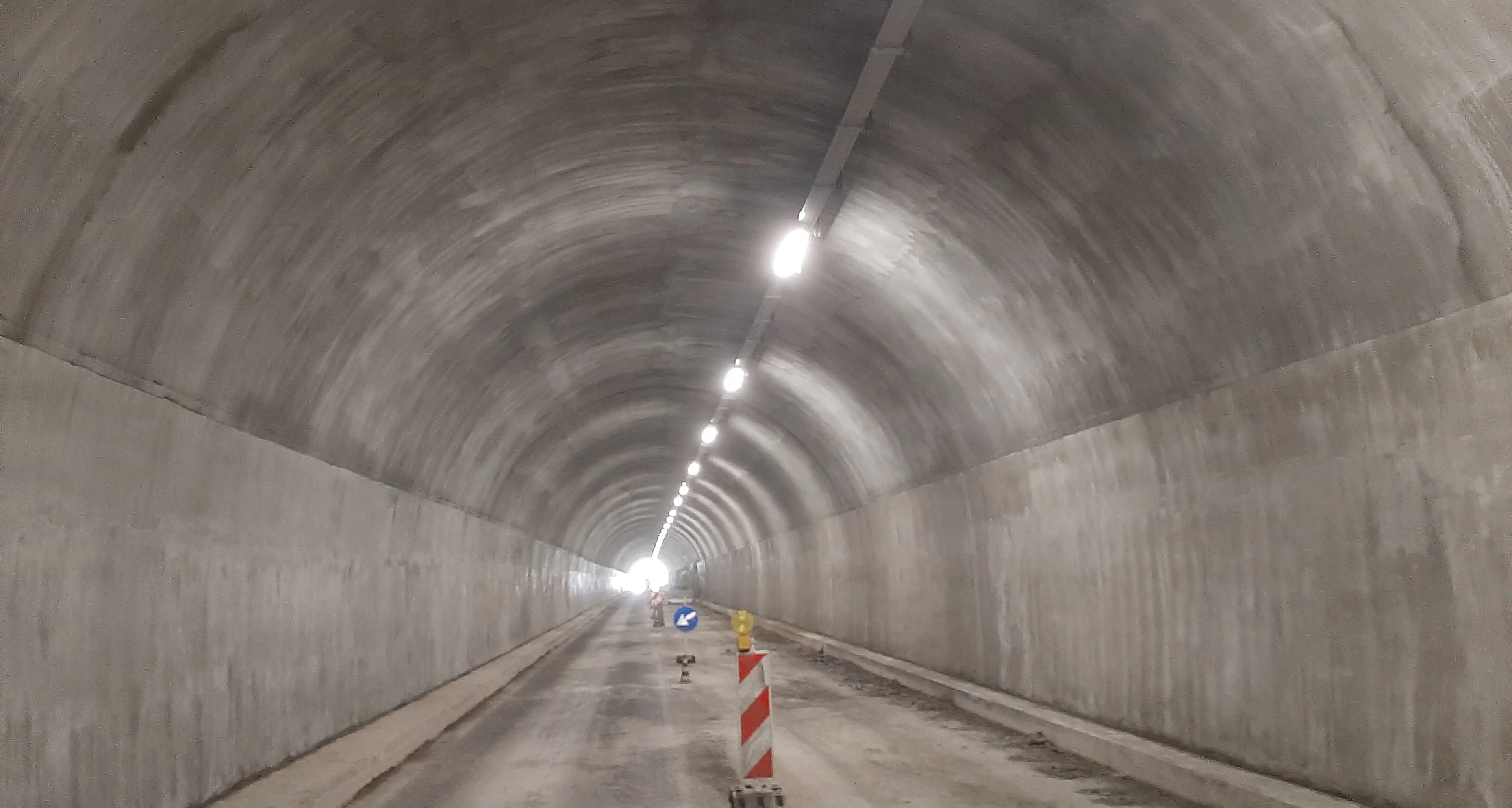 Galleria Val d'Ega, ripresi i lavori di risanamento