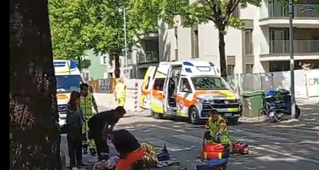 Incidente in via Sassari a Bolzano: due pedoni investiti