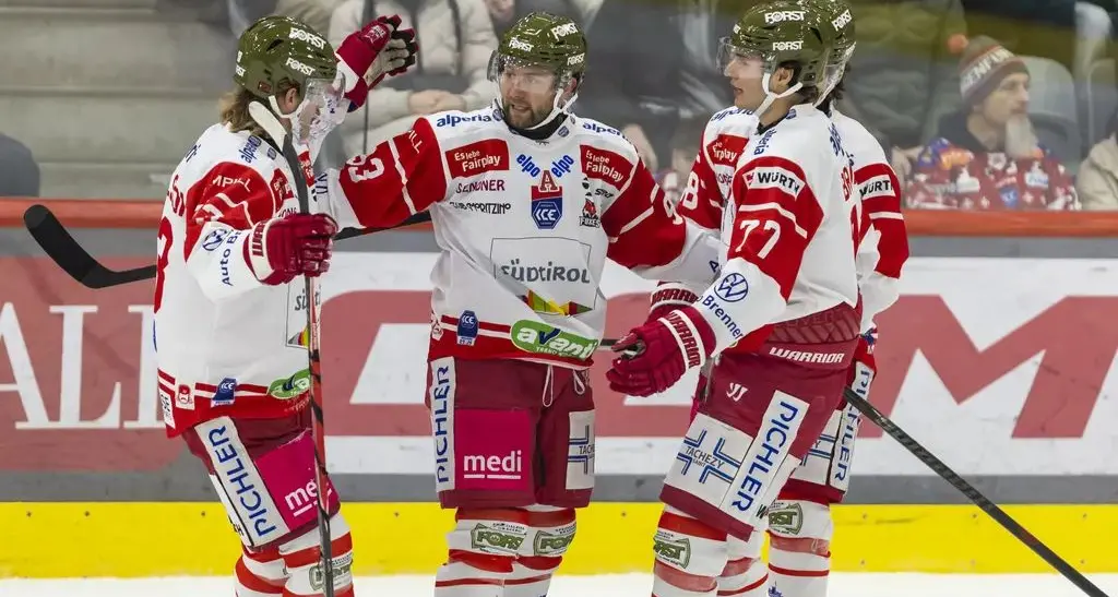 HC Bolzano, colpo con la capolista, battuta 2-1 all’overtime. Il Valpusteria cede ai rigori con il Voralberg
