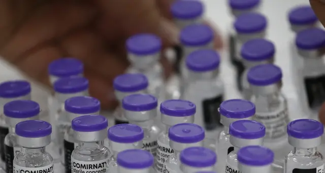 Oms: i vaccini efficaci contro tutte le varianti del Covid