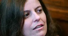 Ilaria Salis è libera: adesso può tornare in Italia