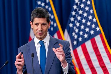 Fed, 'attività economica Usa aumentata in termini moderati da inizio luglio'