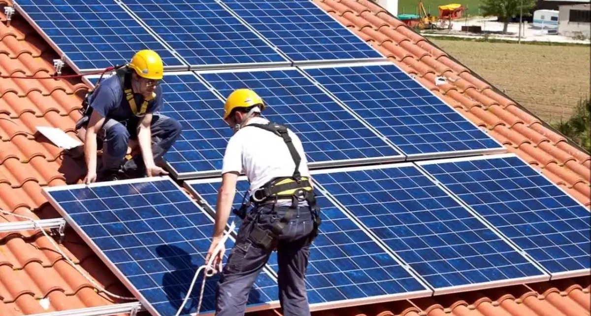 Frode sui parchi fotovoltaici, coinvolta una società con sede a Bolzano