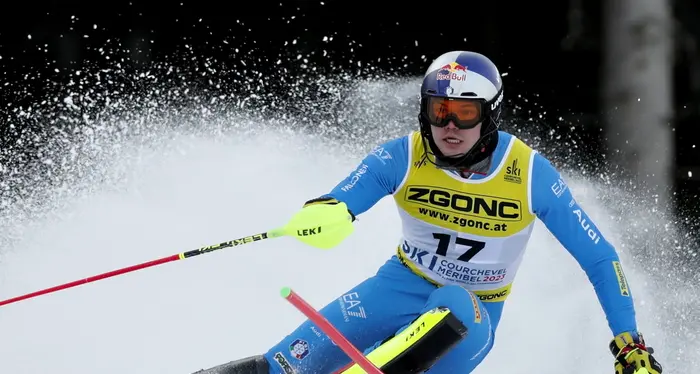 Slalom, in testa l’austriaco Feller. Vinatzer sesto