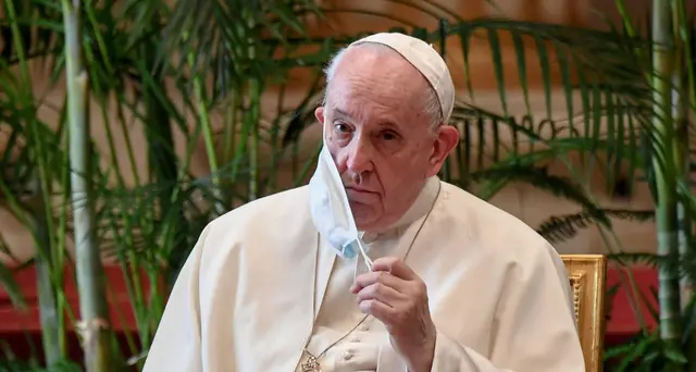 Pedofilia: Papa, addolorato per le notizie dalla Francia