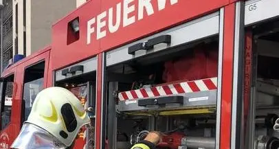 Prima il boato, poi il blackout: spavento e disagi per il guasto a una cabina elettrica in via Rosmini