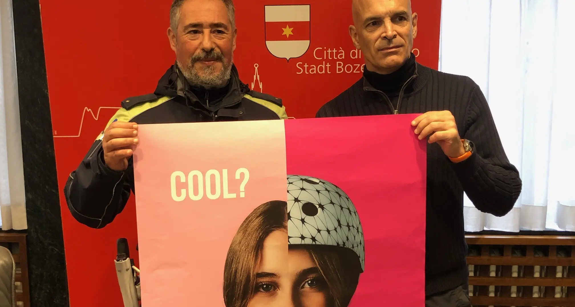 Bicicletta e monopattino «Usate il casco salvavita»