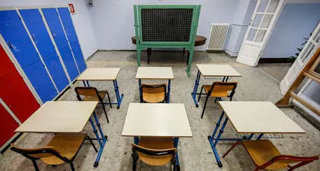 Il ministro Bianchi: in molte zone montagna si rischia la chiusura delle scuole