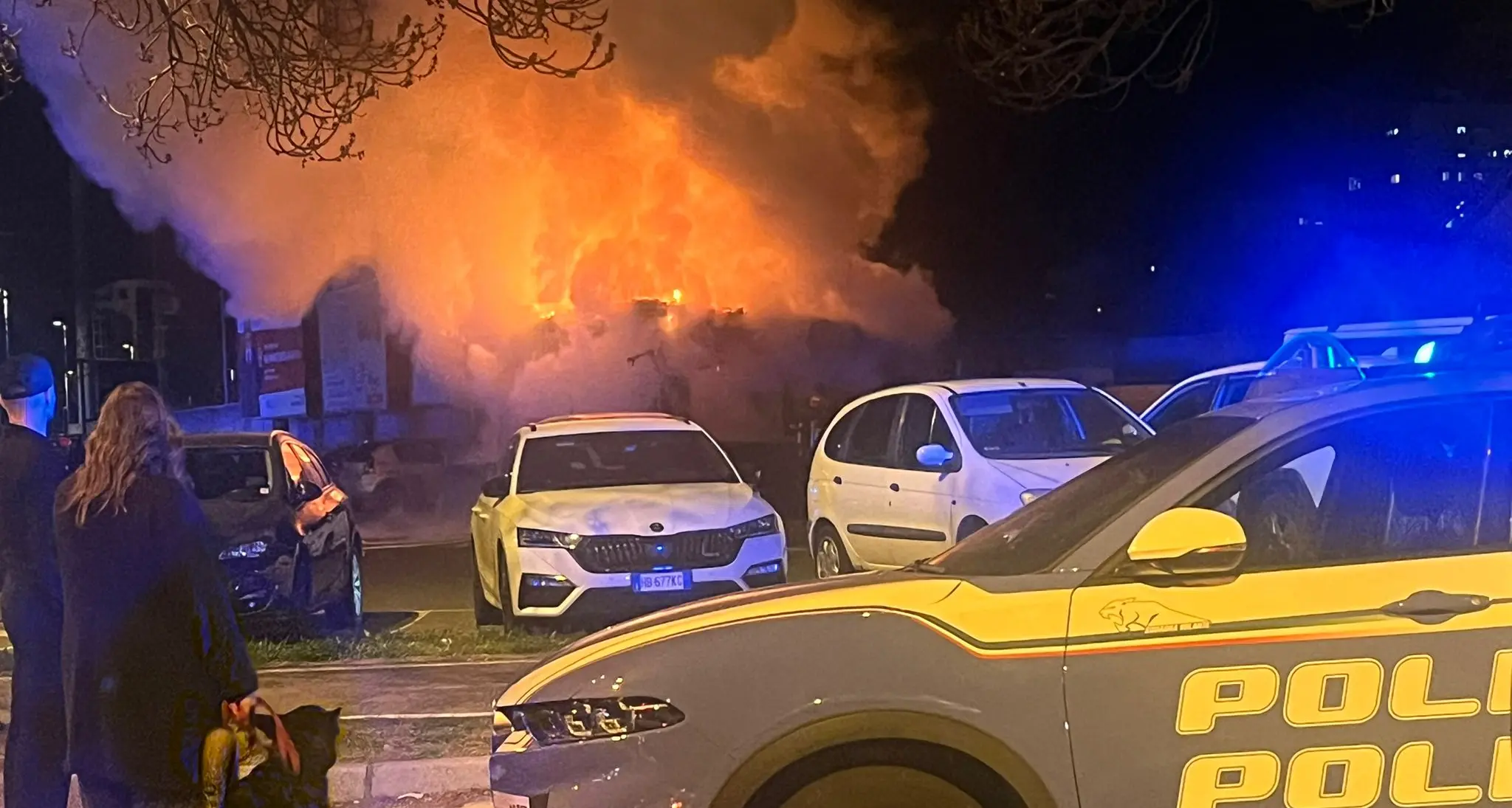 Esplosione a Bolzano: salta in aria l’imbiss all’incrocio tra via Druso e via Resia