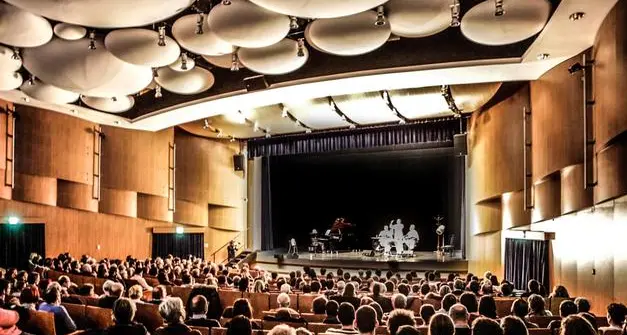 Teatro Cristallo, oltre 100 appuntamenti nella nuova stagione