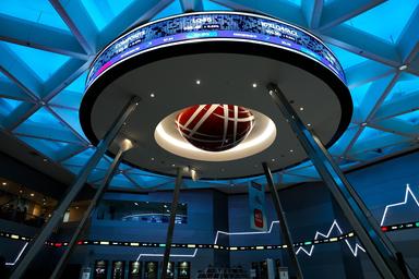 Borsa: Asia senza direzione, future positivi, Tokyo -0,17%